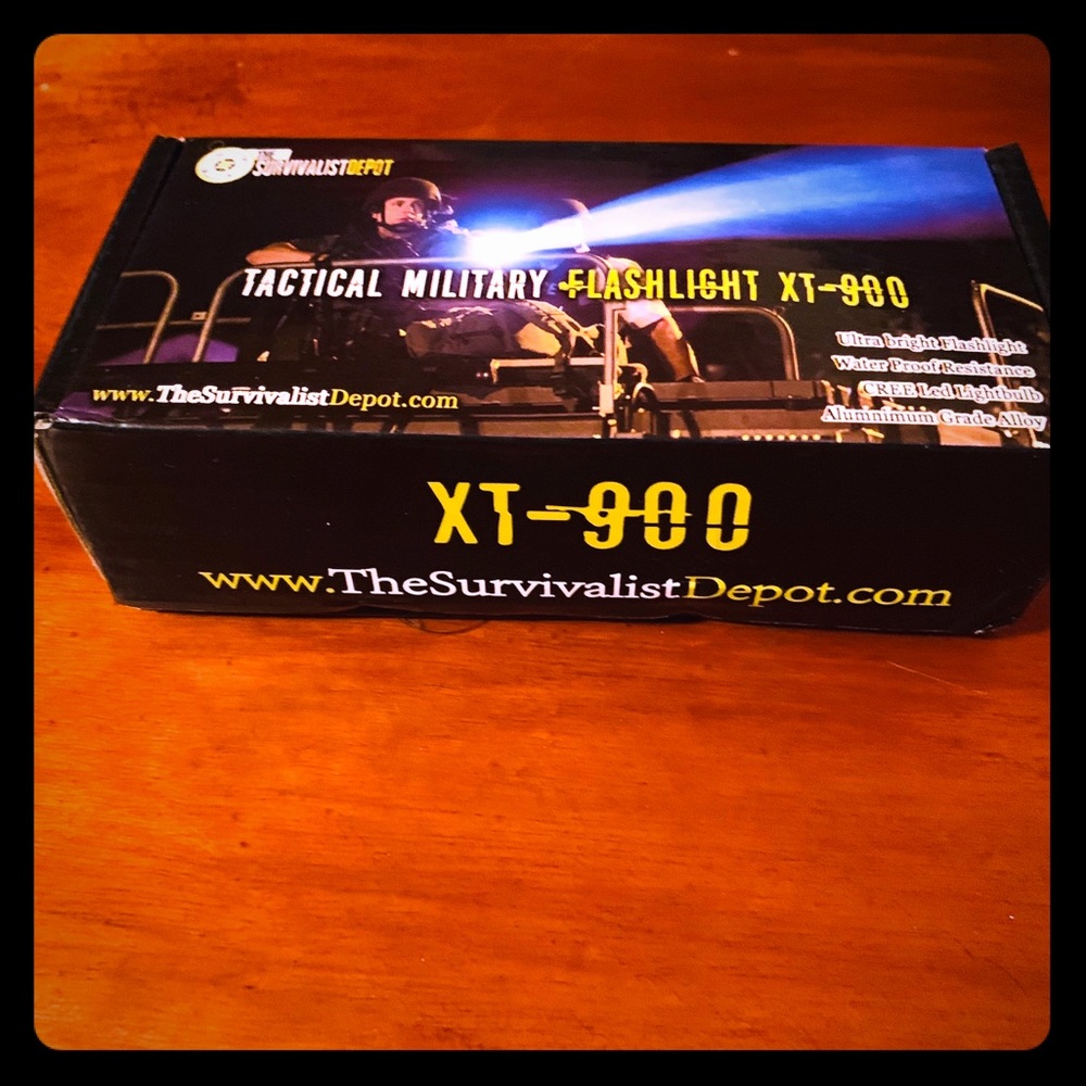 COPY - Survivalist Depot tactical flashlight XT-900